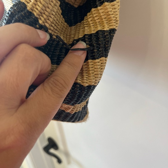 Kate Spade Black and Tan Wicker Straw Rattan Striped Tote - Picture 8 of 9